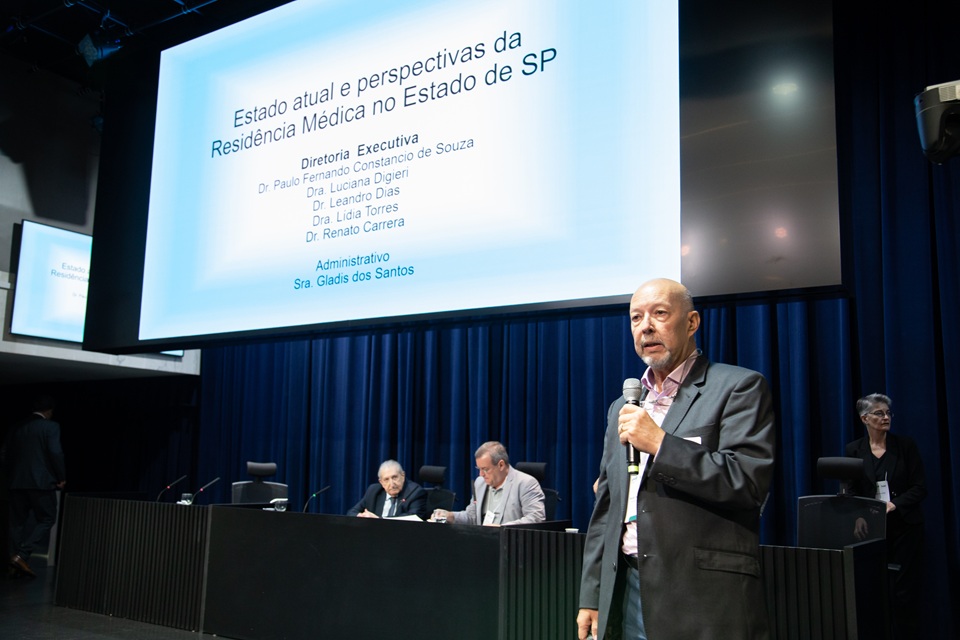 Estado atual e perspectivas da Residência Médica são apresentados em fórum